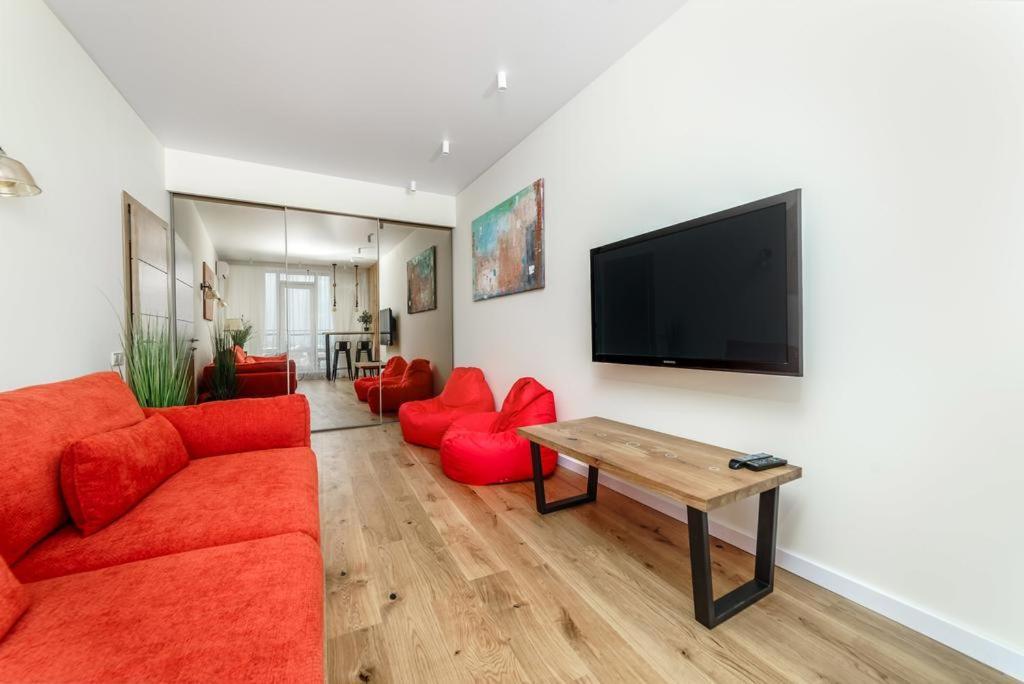 Arcadia Stylish Apartment Big Terrace! 敖德萨 外观 照片