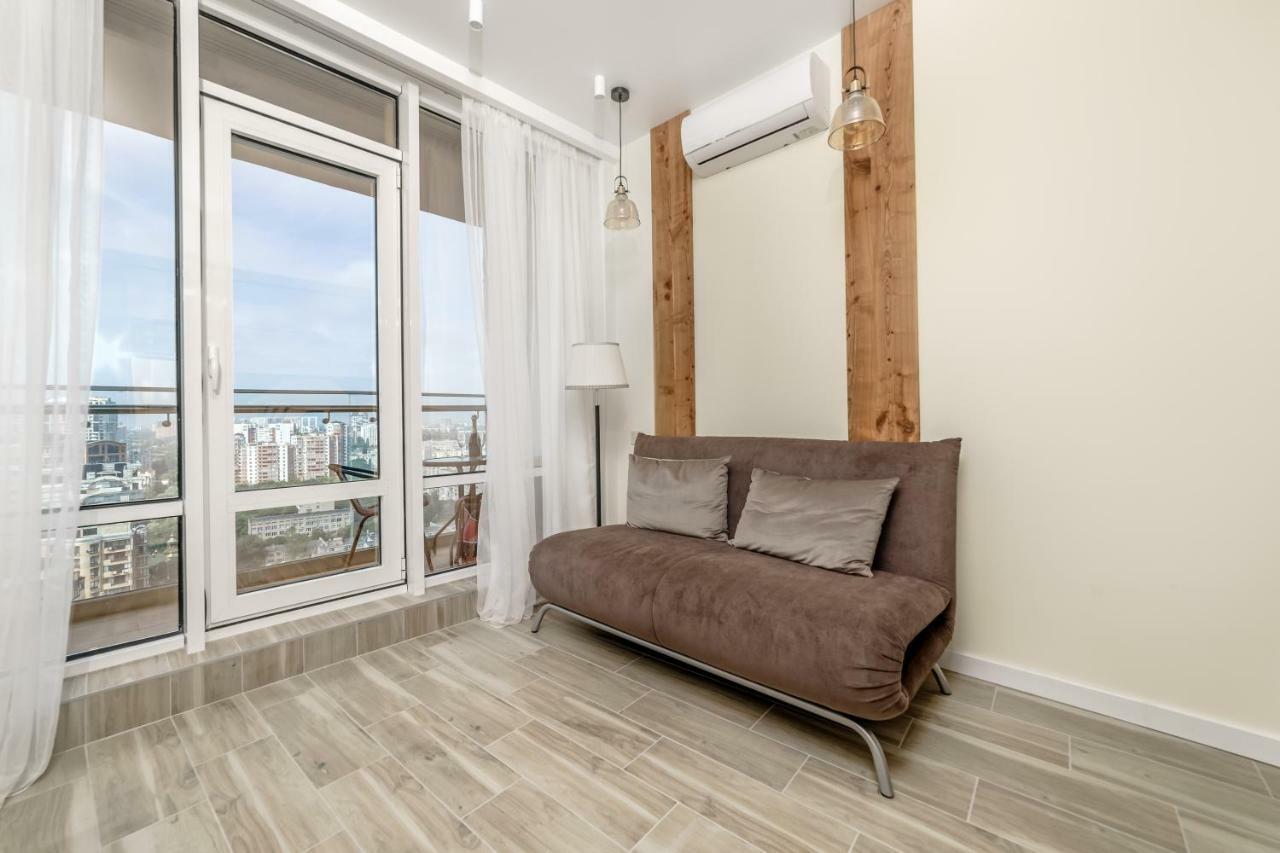 Arcadia Stylish Apartment Big Terrace! 敖德萨 外观 照片
